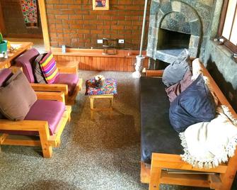 Casa Qatzij - Guest House, Lake Atitlan - San Lucas Tolimán - Sala de estar