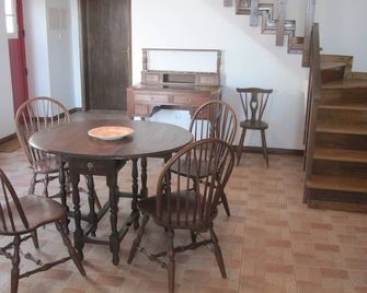 Lava Garden House - Arcos (Azores) - Essbereich