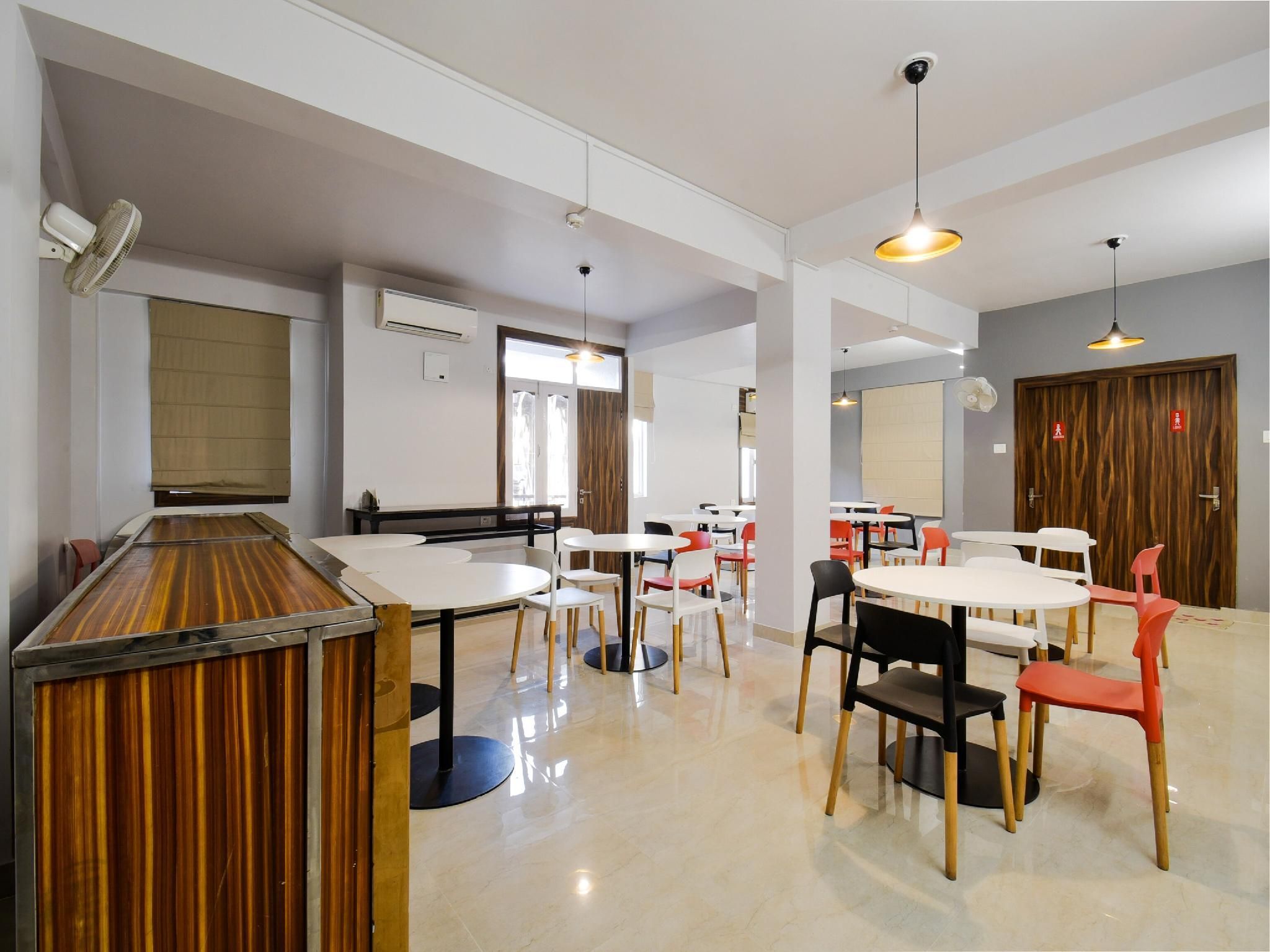 كوليكشن أو 40963 فيديا فيهار - باتنا - مطعم