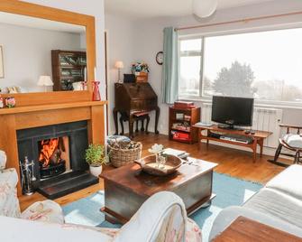 Dolau Meurig - Ystrad Meurig - Living room