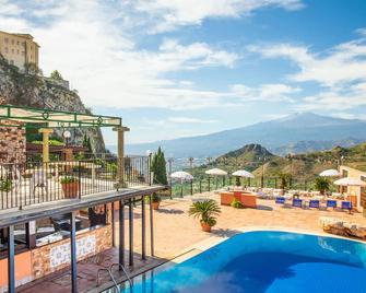 Hotel Villa Sonia - Castelmola - Pool