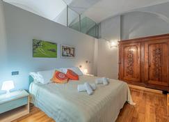 L'Antico Cedro Apartment - Alba