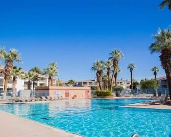 Golfers Oasis 1001 with Water Park, Family Friendly - Saint George - Pool