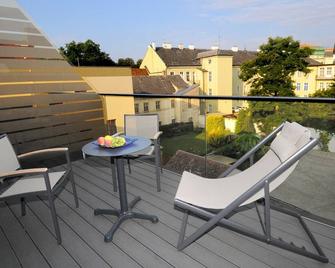 Hotel Kramer - Opava - Balcony
