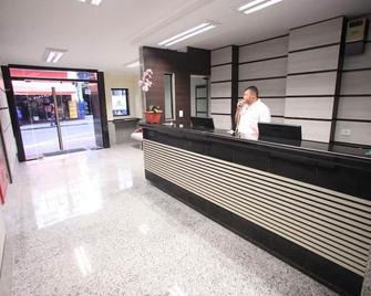 Soneca Plaza Hotel - Sao Paulo - Front desk