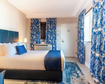 ووترسايد هوتل آند سويتس - ميامي بيتش - غرفة نوم