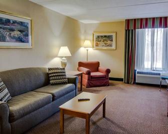 Quality Hotel and Conference Center - Bluefield - Obývací pokoj