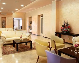 Hotel Eden Spa - Sarnano - Area lounge