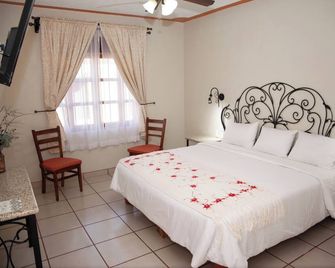 Encanto de la Sierra Hotel - Mascota