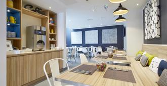 Kyriad Brest Centre - Brest - Yemek odası