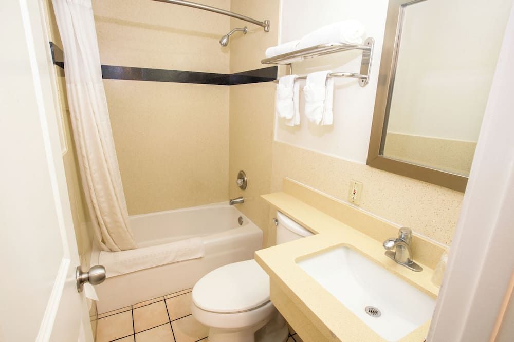 Tropic Lodge - Garden Grove