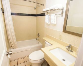 Tropic Lodge - Garden Grove