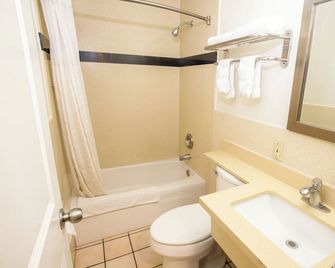 Tropic Lodge - Garden Grove