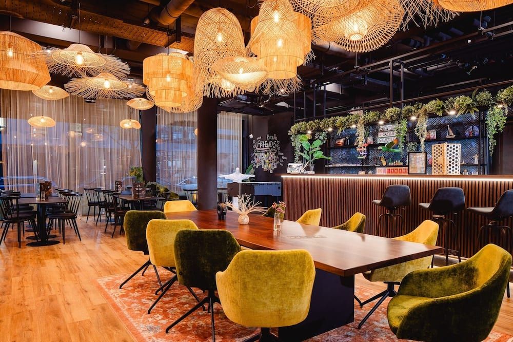 ريوكا كونستانس بوستو 10 - Konstanz - بار