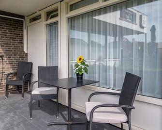 Apartment in Zoutelande near Sandy Beach - Zoutelande - Binnenhof