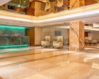 Holiday Inn Dhaka City Centre By IHG - Ντάκα - Σαλόνι ξενοδοχείου