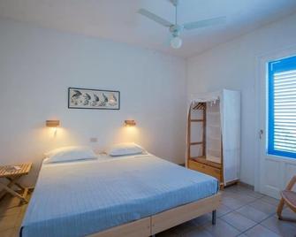 Marettimo Residence - Marettimo - Habitación