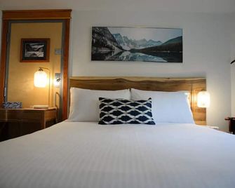 Cozy 1bed/1ba Hotel Room/Ac/Ug Parking/Gym - Canmore - Bedroom