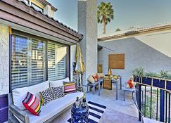 Palm Springs Townhome with Pool and Golf Access! - Palm Springs - Binnenhof