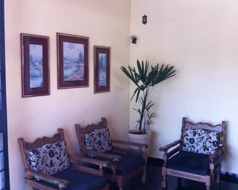 Cacique Hotel - ริเบลราโอ เปรโต้ - ห้องนั่งเล่น