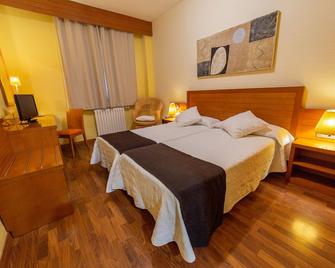 Hotel Rubielos - Mora de Rubielos - Schlafzimmer
