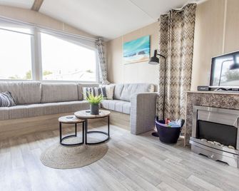 Recreatiepark De Wielen - Sint Maarten - Living room