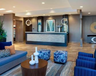 Courtyard by Marriott Toronto Northeast/Markham - Markham - Front desk