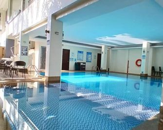 Dohera Hotel - Mandaue City - Pool