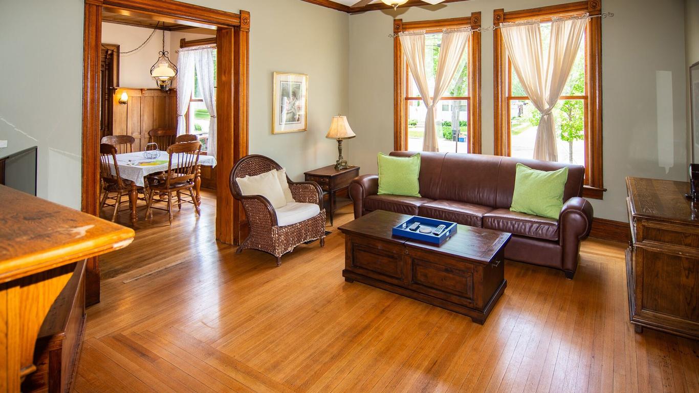 Serendipity Resort & Suites