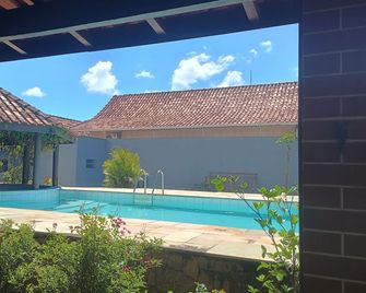 Pousada Real Beach house - Praia Grande - Zwembad
