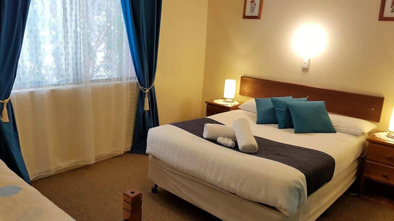 Murray Gardens Motel