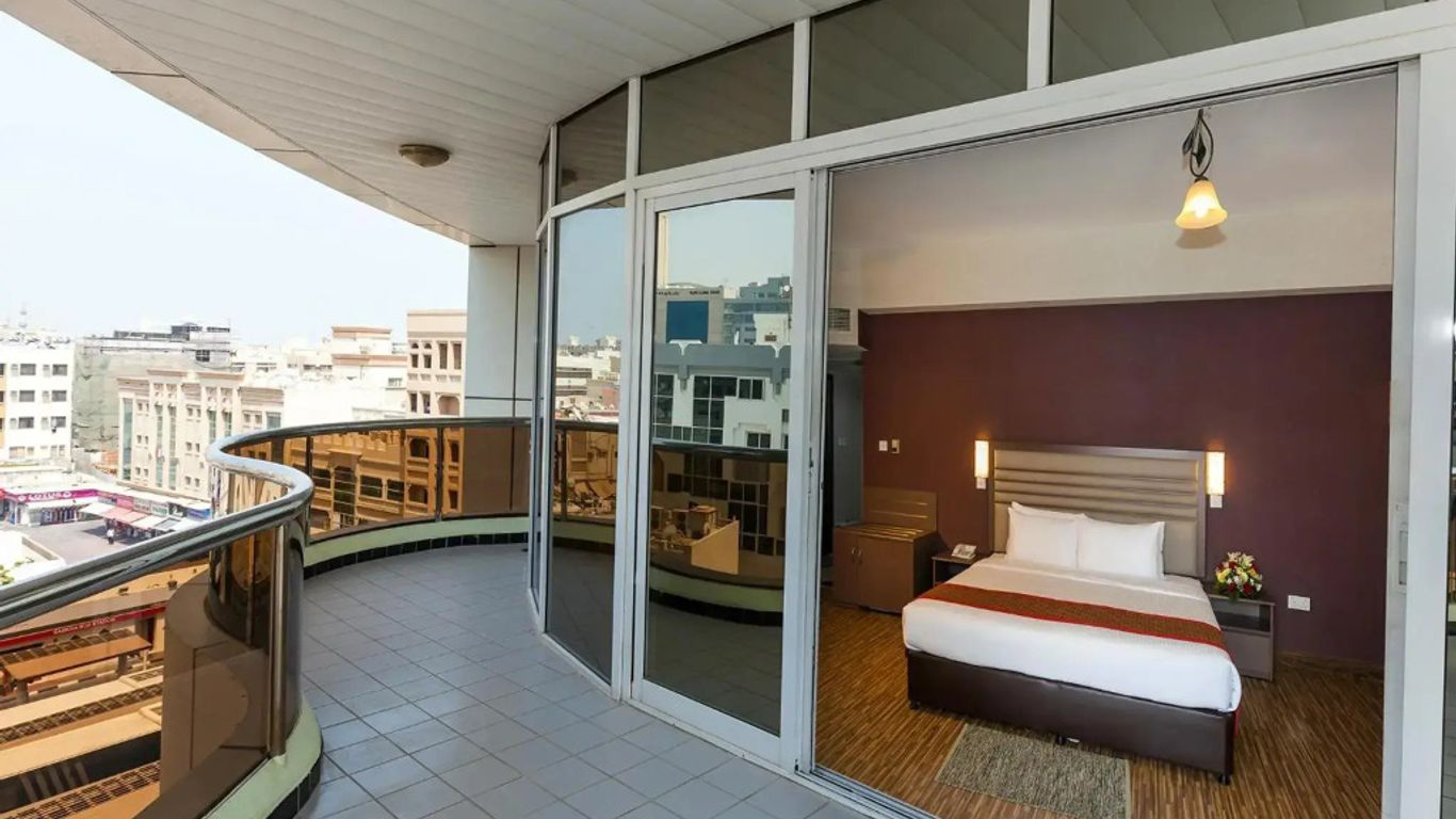 Wave International Hotel