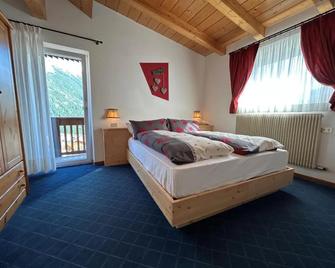 Hotel Vigo - ויגו די פאסה - חדר שינה