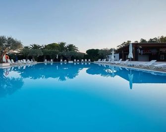 Nausicaa Village - Sant'Andrea Apostolo dello Ionio - Piscina