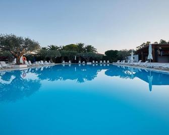 Nausicaa Village - Sant'Andrea Apostolo dello Ionio - Piscina