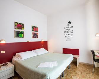 Eco-Hotel Edy - Chianciano Terme - Kamar Tidur