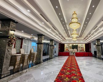 The Carlton Palace - Arrah - Lobby