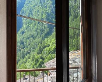 Osteria l'iero d'Eima' - 폰테치아날레 - 발코니