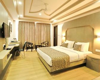 Crown Plaza Residency - Srinagar - Slaapkamer
