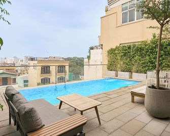 Sky Gem Hotel - Ben Thanh - Ho Chi Minh City - Pool
