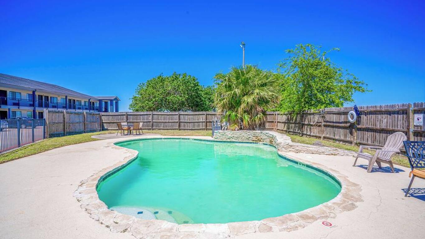 Executive Inn Port Lavaca By OYO