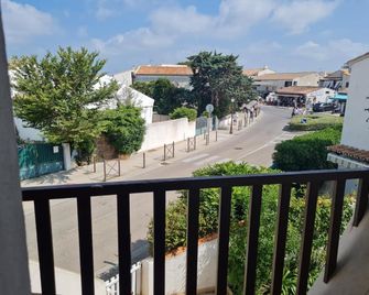 Les chambres des Saladelles - Saintes-Maries-de-la-Mer - Balcone