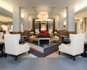 DoubleTree by Hilton Chicago - North Shore Conference Center - Skokie - Lounge