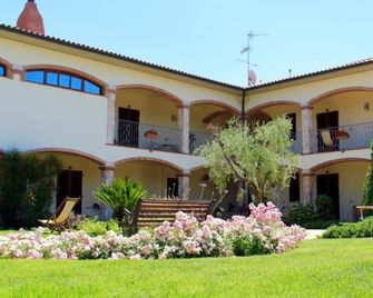Agriturismo Vecchio Imposto - Massa Marittima - Gebäude