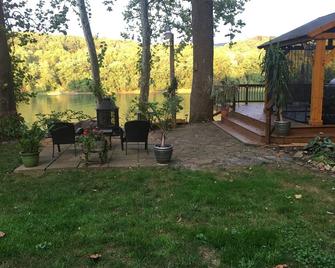 Riverkeeper Inn, Waterfront Property On The Potomac River - Harpers Ferry - Patio