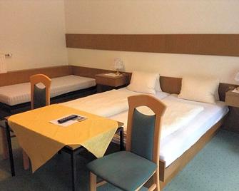 Parkhotel Zuzek - Sankt Kanzian - Schlafzimmer