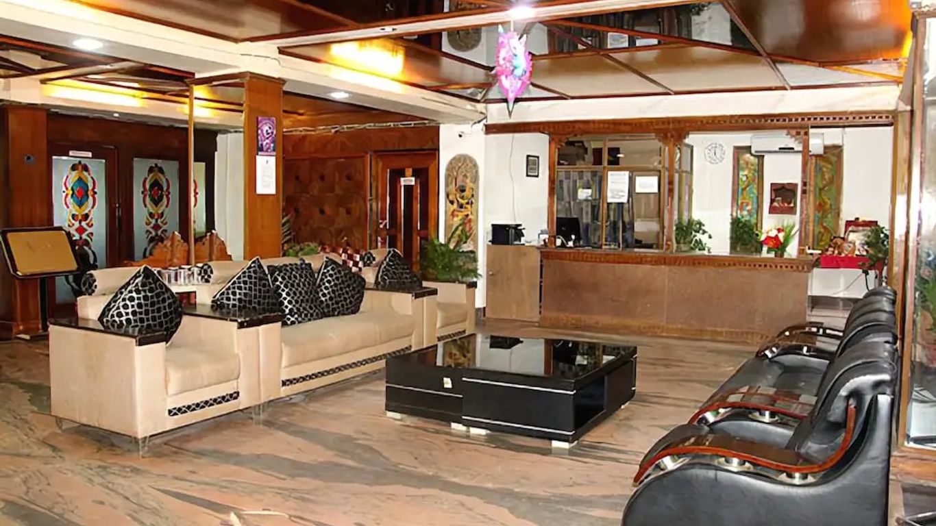 Hotel Vijoya International