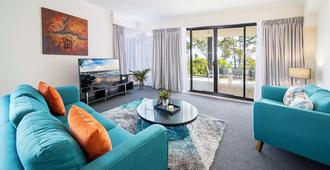 The Bay Apartments - Hervey Bay - Σαλόνι