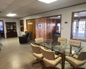 Lake Denton house with dock - Avon Park - Dining room