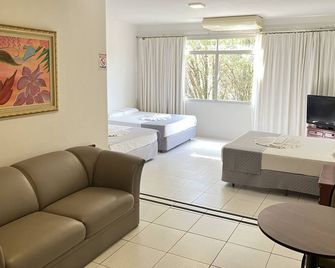 Hotel Monalisa - פוז דו איגוואסו - חדר שינה